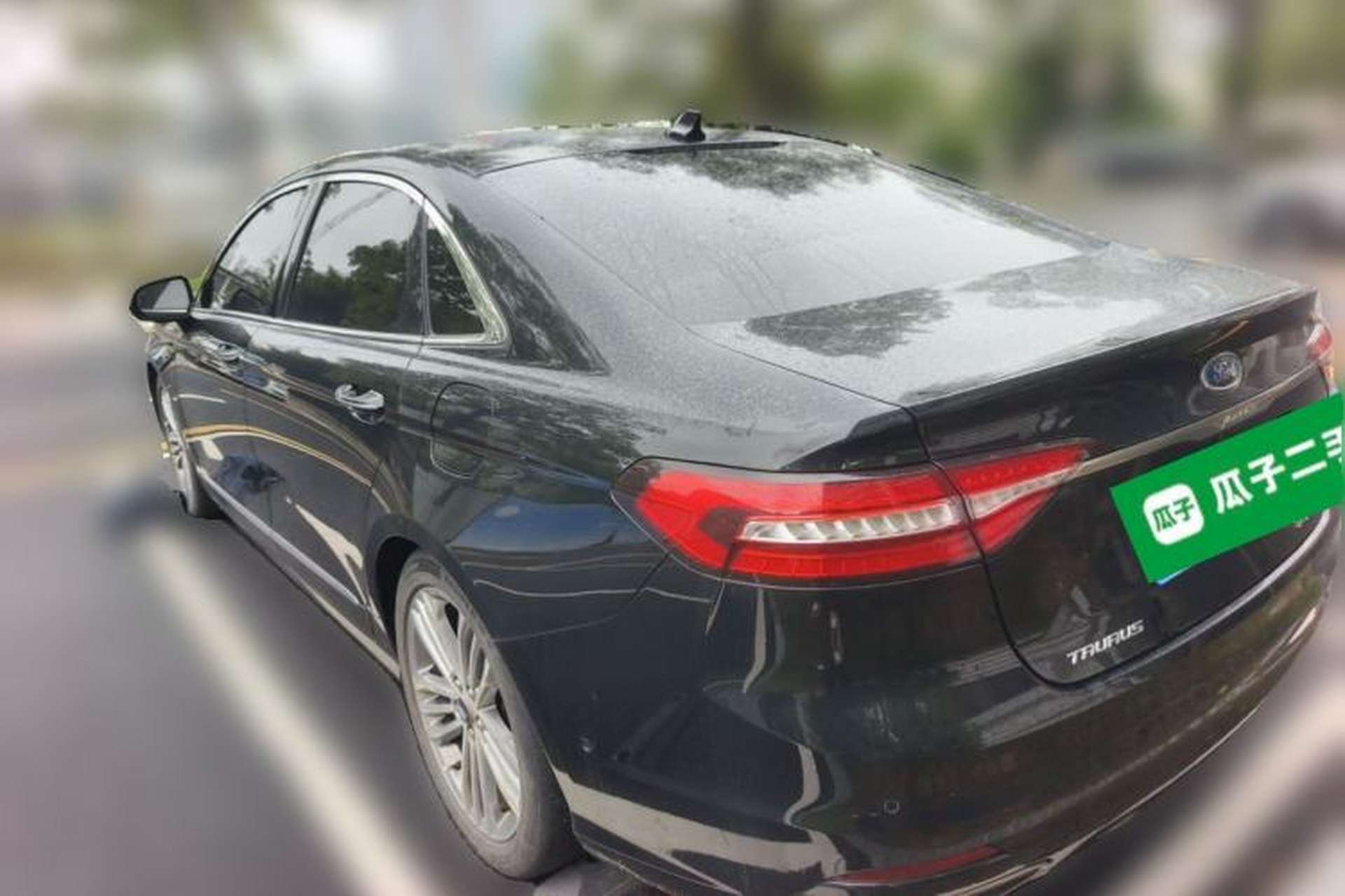 Used Ford Taurus 2019 EcoBoost 245 Vignale Deluxe Edition Rear Left 45 Deg