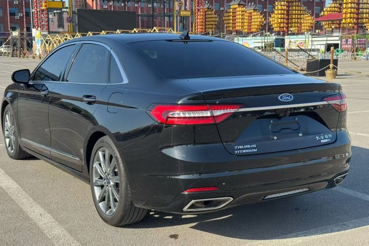 Used Ford Taurus 2019 EcoBoost 245 Premium Edition Rear Left 45 Deg
