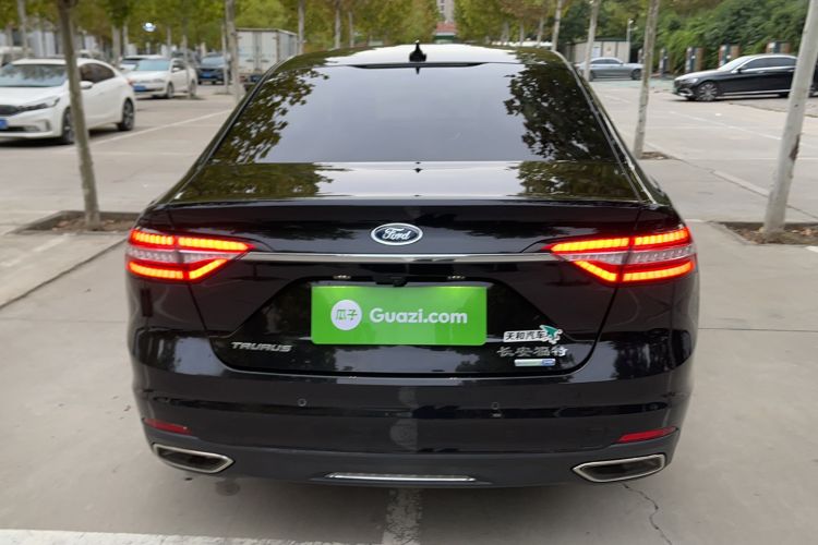 Used Ford Taurus 2019 EcoBoost 245 Comfort Edition Rear