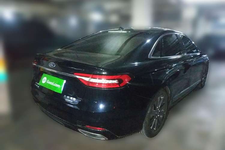 Used Ford Taurus 2019 EcoBoost 245 Premium Edition Rear Right 45 Deg