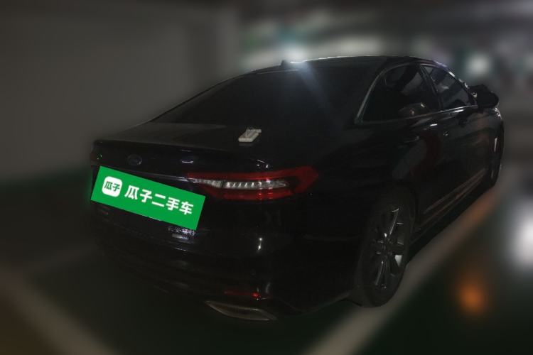 Used Ford Taurus 2019 EcoBoost 245 Premium Edition Rear Right 45 Deg