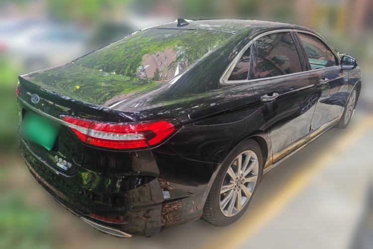 Used Ford Taurus 2019 EcoBoost 245 Premium Edition Rear Right 45 Deg