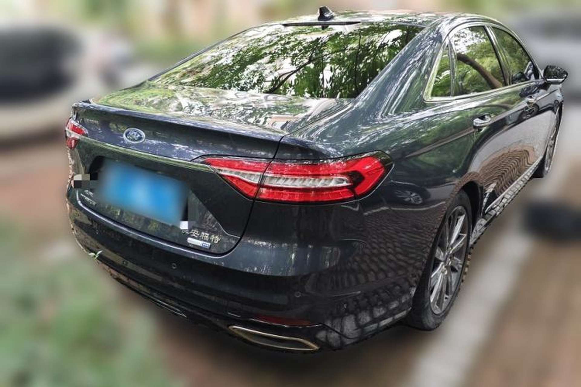 Used Ford Taurus 2019 EcoBoost 245 Premium Edition Rear Right 45 Deg