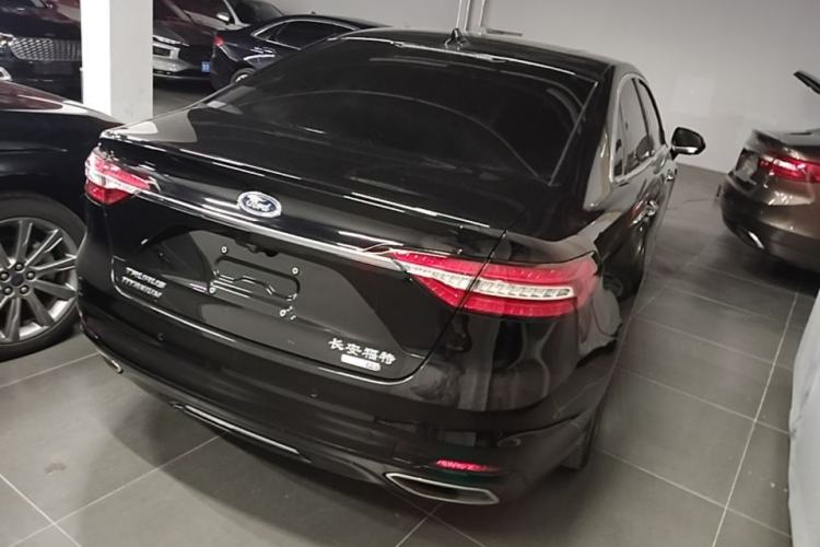Used Ford Taurus 2019 EcoBoost 245 Premium Edition Rear Right 45 Deg