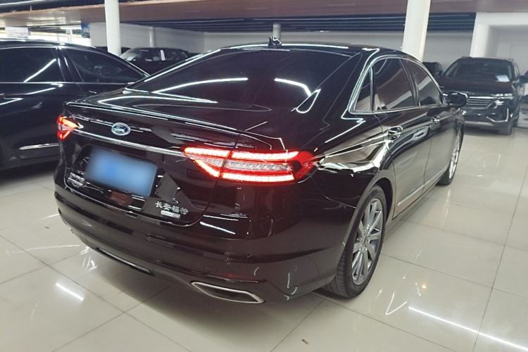 Used Ford Taurus 2019 EcoBoost 245 Premium Edition Rear Right 45 Deg