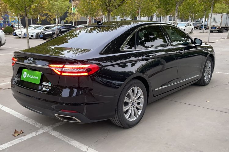 Used Ford Taurus 2019 EcoBoost 245 Comfort Edition Rear Right 45 Deg