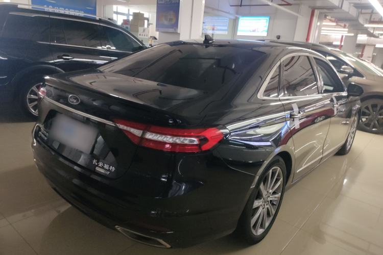 Used Ford Taurus 2019 EcoBoost 245 Premium Edition Rear Right 45 Deg