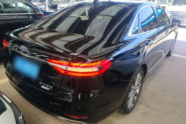 Used Ford Taurus 2019 EcoBoost 245 Premium Edition Rear Right 45 Deg