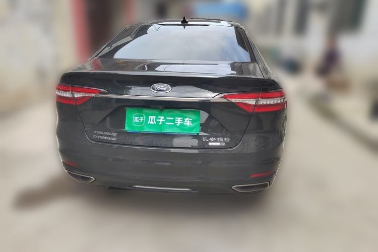Used Ford Taurus 2019 EcoBoost 245 Premium Edition Rear