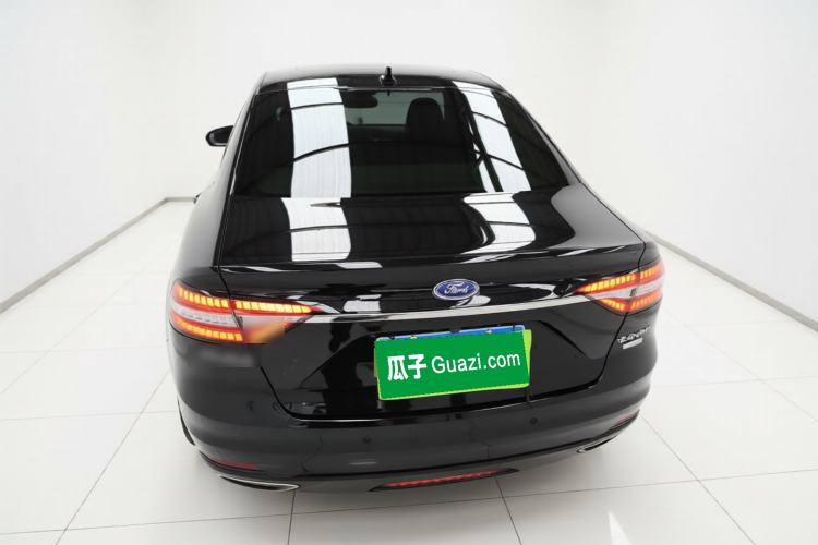 Used Ford Taurus 2019 EcoBoost 245 Premium Edition Rear