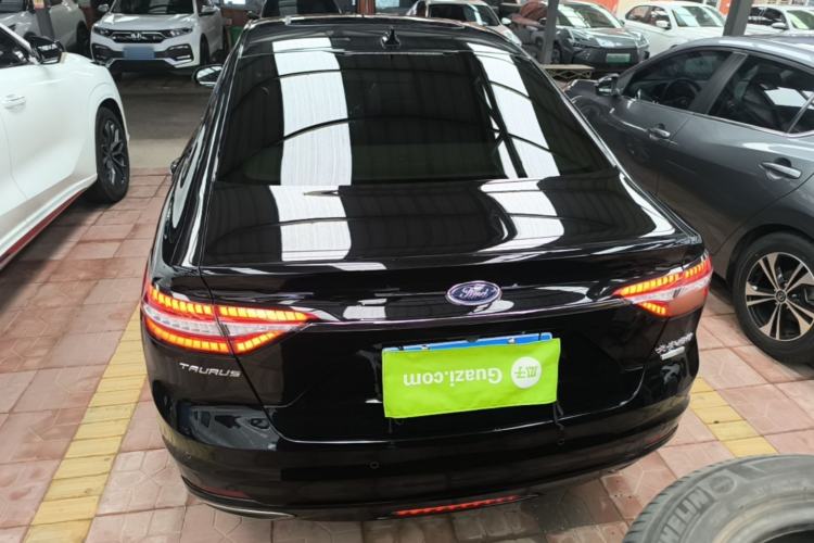 Used Ford Taurus 2019 EcoBoost 245 Premium Edition Rear