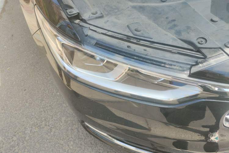 Used Ford Taurus 2019 EcoBoost 245 Premium Edition Right Front Headlight