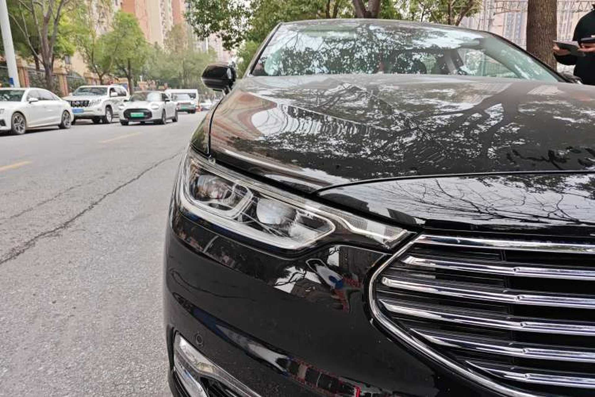Used Ford Taurus 2019 EcoBoost 245 Premium Edition Right Front Headlight