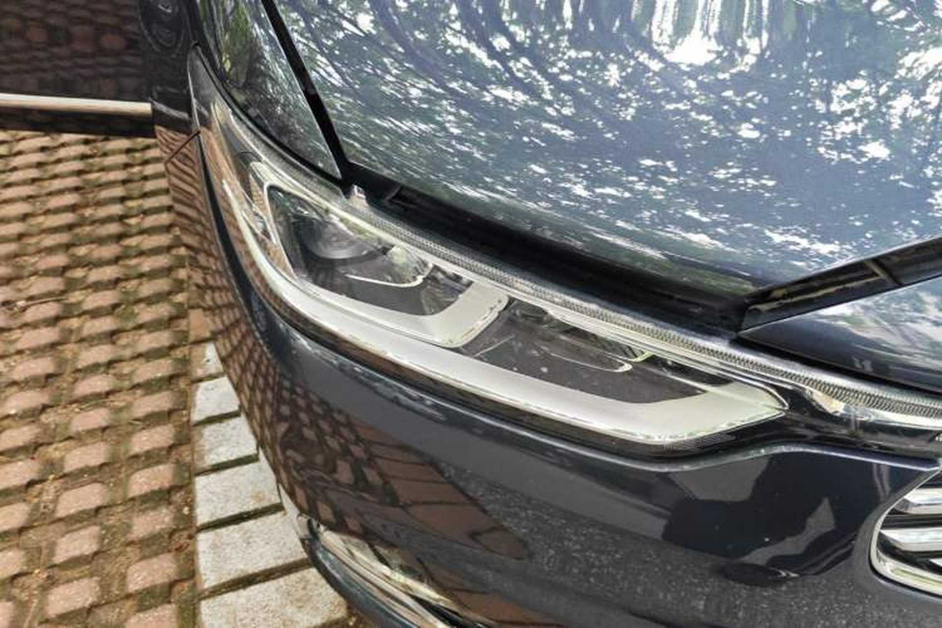 Used Ford Taurus 2019 EcoBoost 245 Premium Edition Right Front Headlight