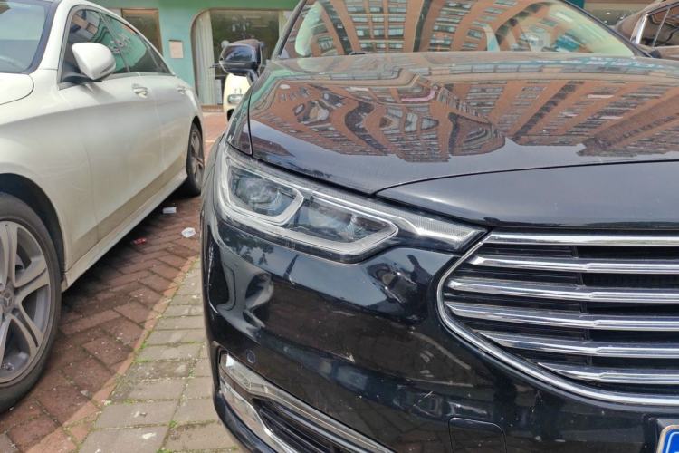 Used Ford Taurus 2019 EcoBoost 245 Premium Edition Right Front Headlight