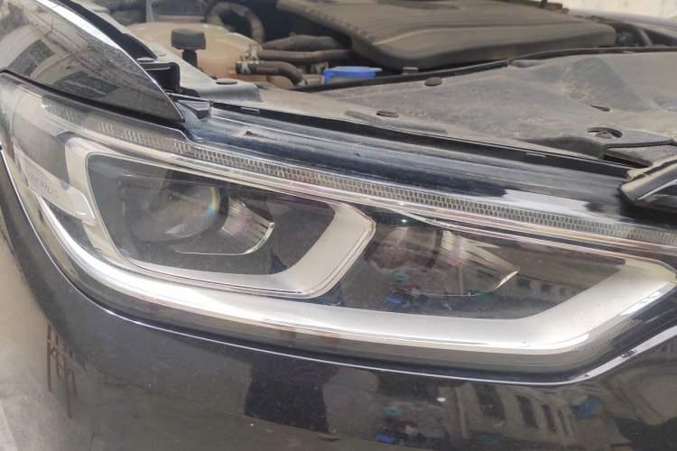 Used Ford Taurus 2019 EcoBoost 245 Premium Edition Right Front Headlight