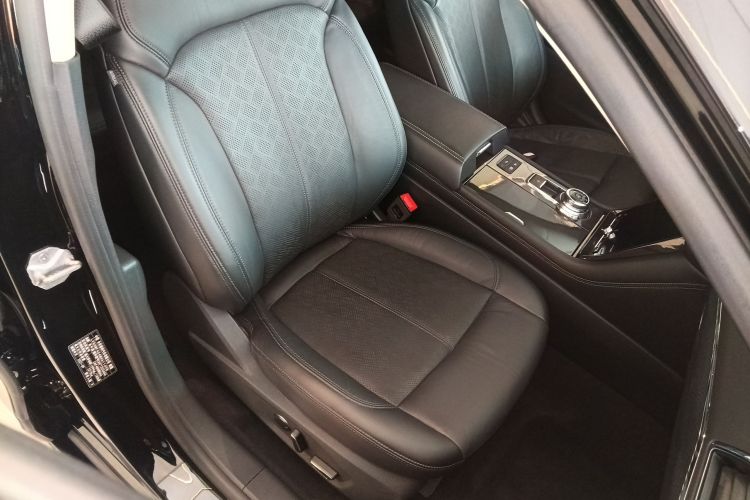 Used Ford Taurus 2019 EcoBoost 245 Premium Edition Right Front Seat