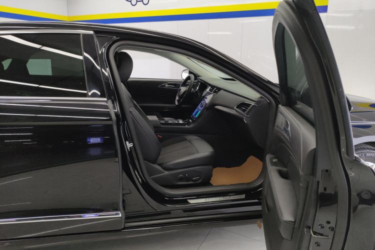 Used Ford Taurus 2019 EcoBoost 245 Comfort Edition Right Front Seat
