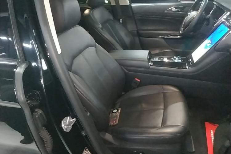 Used Ford Taurus 2019 EcoBoost 245 Premium Edition Right Front Seat