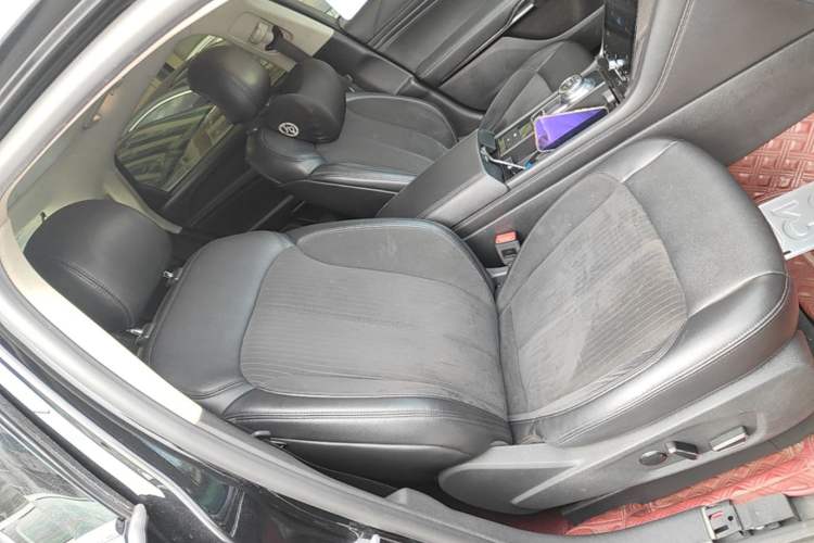 Used Ford Taurus 2019 EcoBoost 245 Comfort Edition Right Front Seat