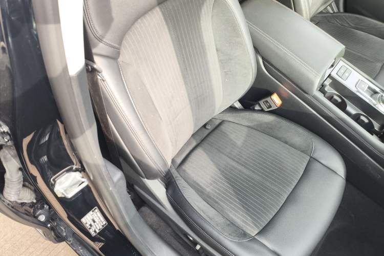 Used Ford Taurus 2019 EcoBoost 245 Comfort Edition Right Front Seat