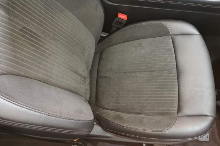 Used Ford Taurus 2019 EcoBoost 245 Comfort Edition Right Front Seat