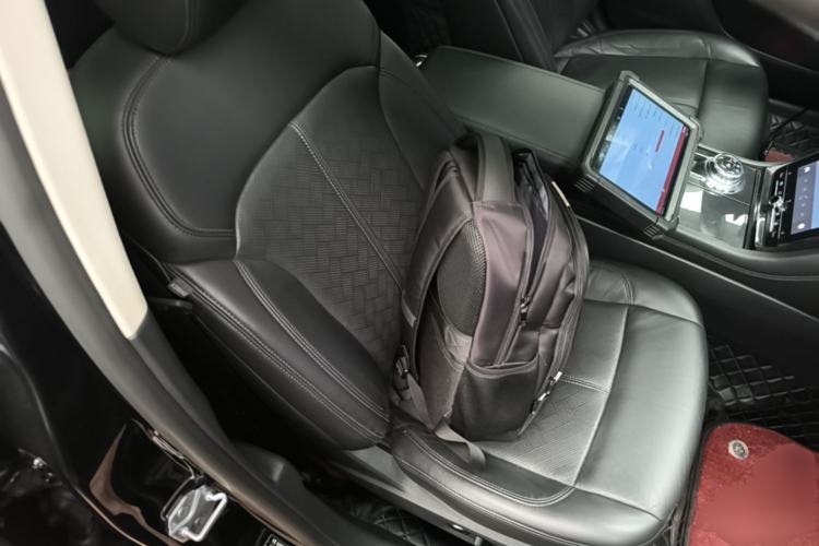 Used Ford Taurus 2019 EcoBoost 245 Premium Edition Right Front Seat