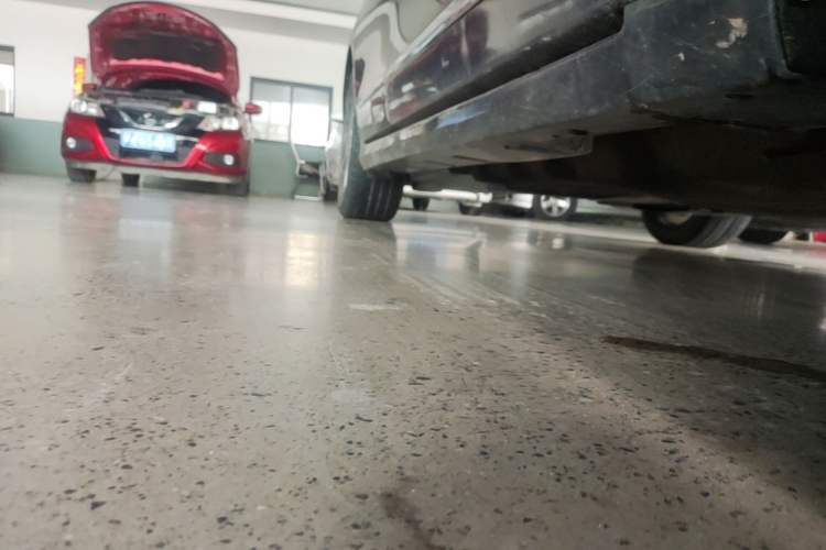 Used Ford Taurus 2019 EcoBoost 245 Premium Edition Right Side Sill
