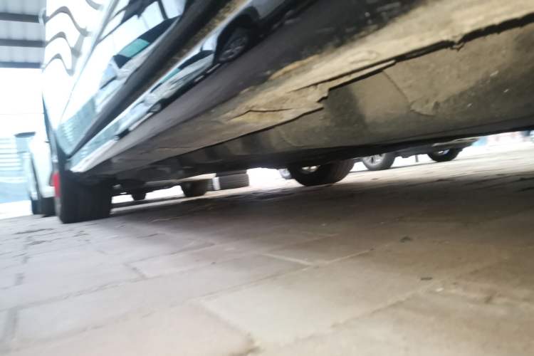 Used Ford Taurus 2019 EcoBoost 245 Premium Edition Right Side Sill