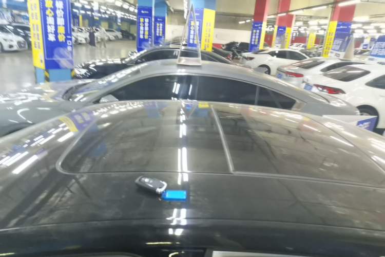 Used Ford Taurus 2019 EcoBoost 245 Premium Edition Roof