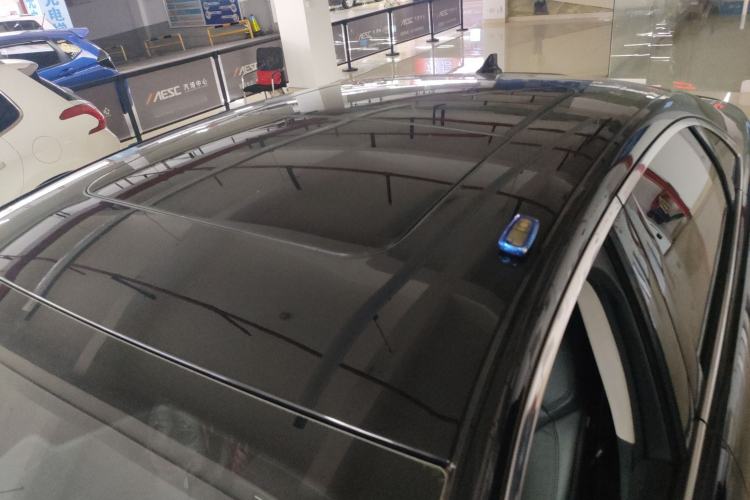 Used Ford Taurus 2019 EcoBoost 245 Premium Edition Roof