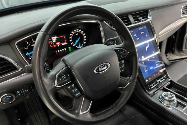 Used Ford Taurus 2019 EcoBoost 245 Comfort Edition Steering Wheel