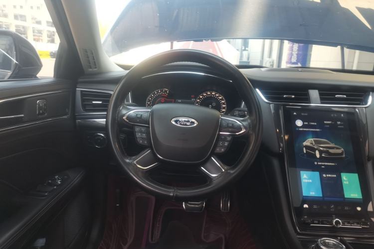 Used Ford Taurus 2019 EcoBoost 245 Premium Edition Steering Wheel