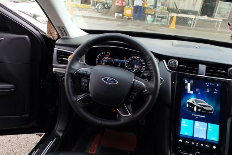 Used Ford Taurus 2019 EcoBoost 245 Premium Edition Steering Wheel