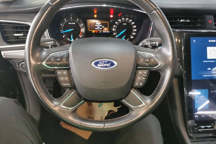 Used Ford Taurus 2019 EcoBoost 245 Comfort Edition Steering Wheel
