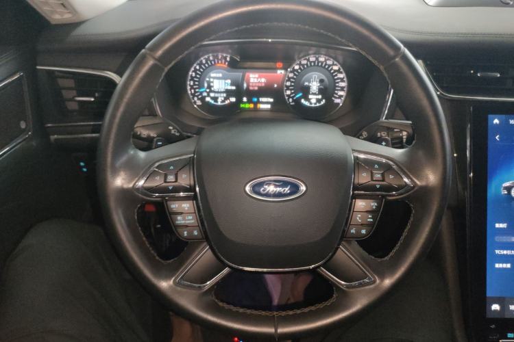Used Ford Taurus 2019 EcoBoost 245 Premium Edition Steering Wheel