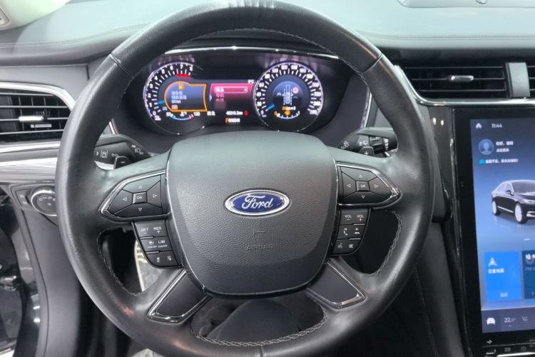 Used Ford Taurus 2019 EcoBoost 245 Premium Edition Steering Wheel