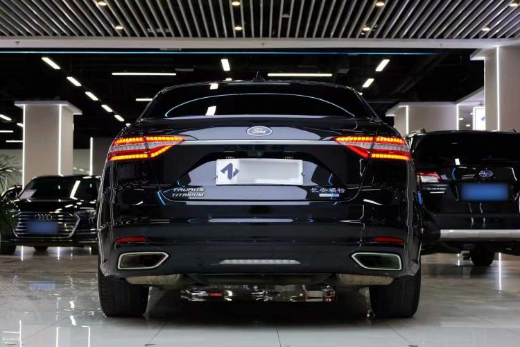 Used Ford Taurus 2019 EcoBoost 245 Premium Edition Trunk