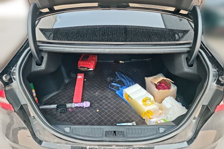 Used Ford Taurus 2019 EcoBoost 245 Comfort Edition Trunk