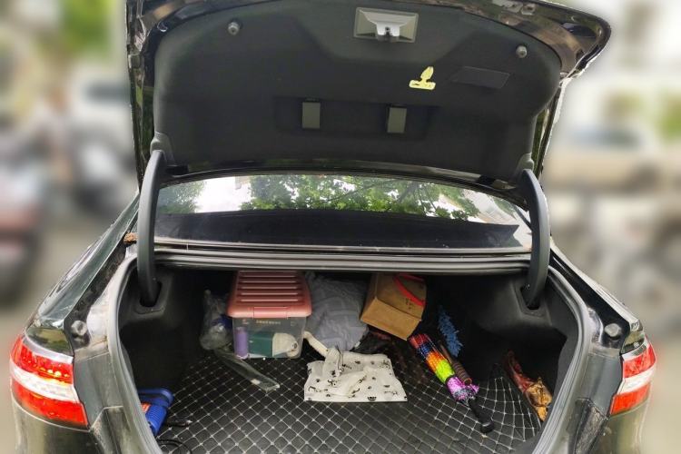 Used Ford Taurus 2019 EcoBoost 245 Premium Edition Trunk