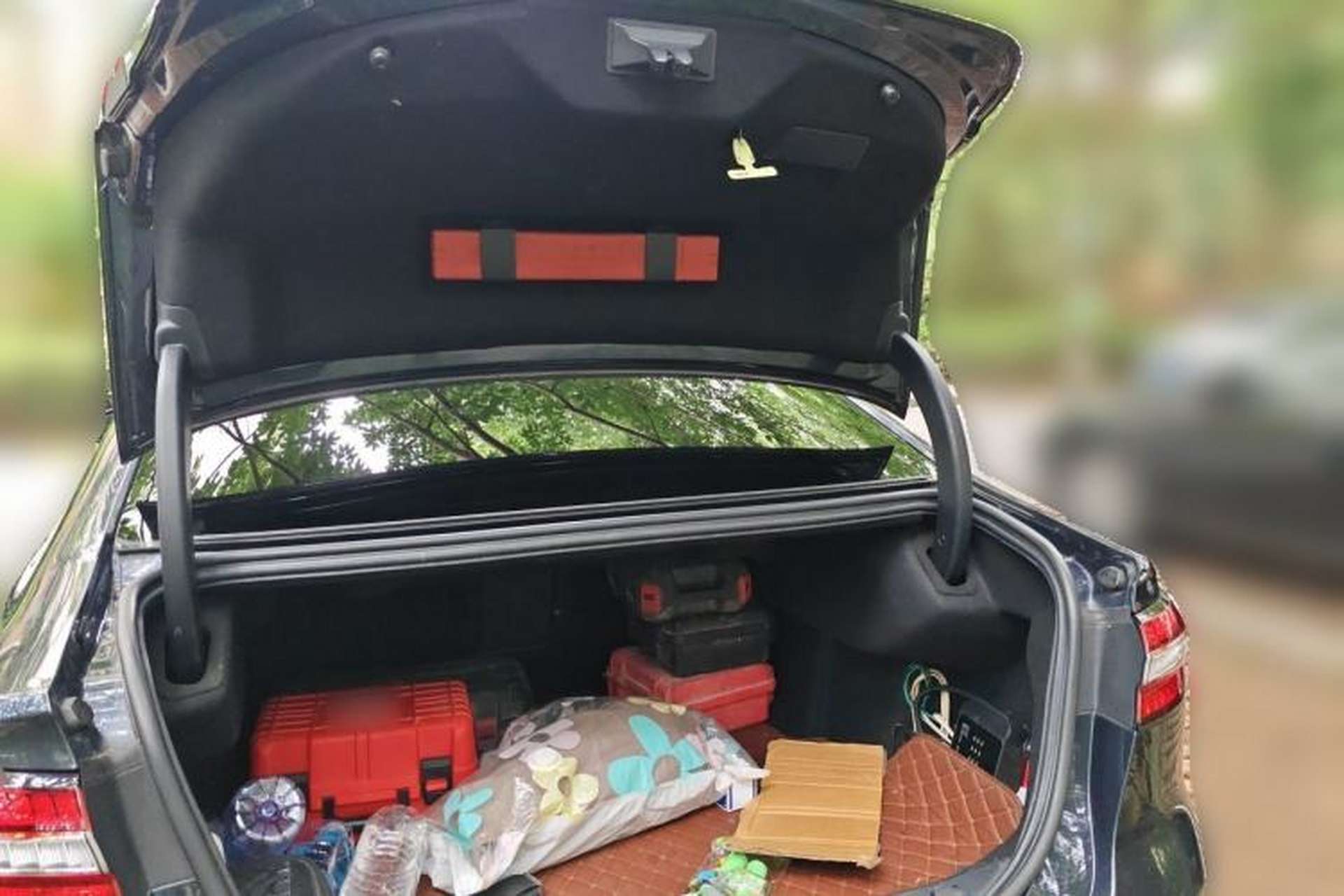 Used Ford Taurus 2019 EcoBoost 245 Premium Edition Trunk