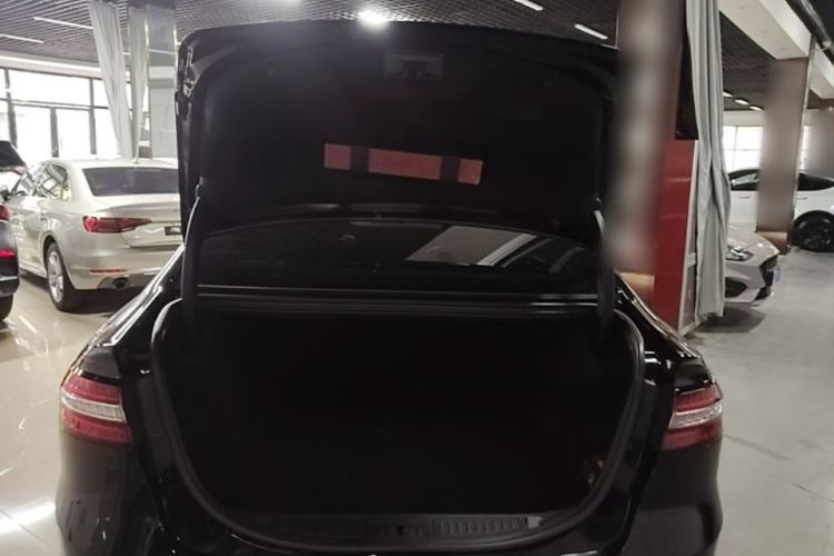 Used Ford Taurus 2019 EcoBoost 245 Comfort Edition Trunk