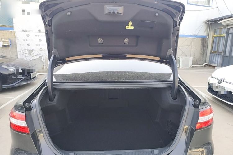 Used Ford Taurus 2019 EcoBoost 245 Comfort Edition Trunk