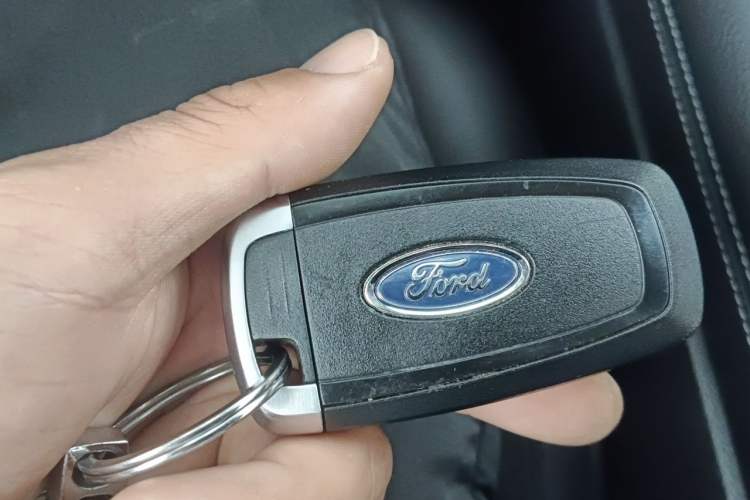 Used Ford Taurus 2019 EcoBoost 245 Premium Edition Vehicle Key