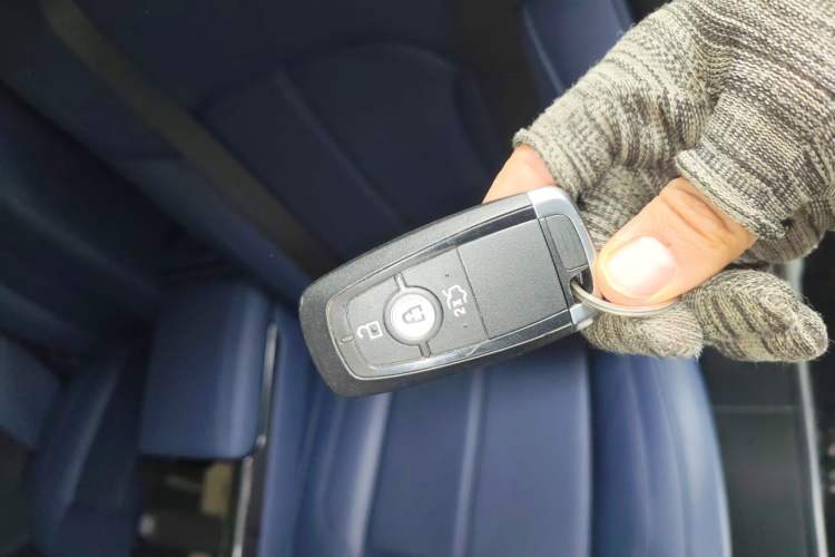 Used Ford Taurus 2019 EcoBoost 245 Premium Edition Vehicle Key