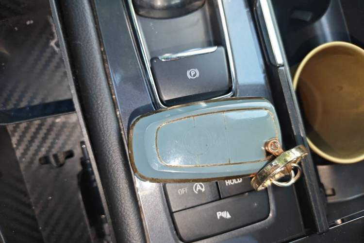 Used Ford Taurus 2019 EcoBoost 245 Premium Edition Vehicle Key
