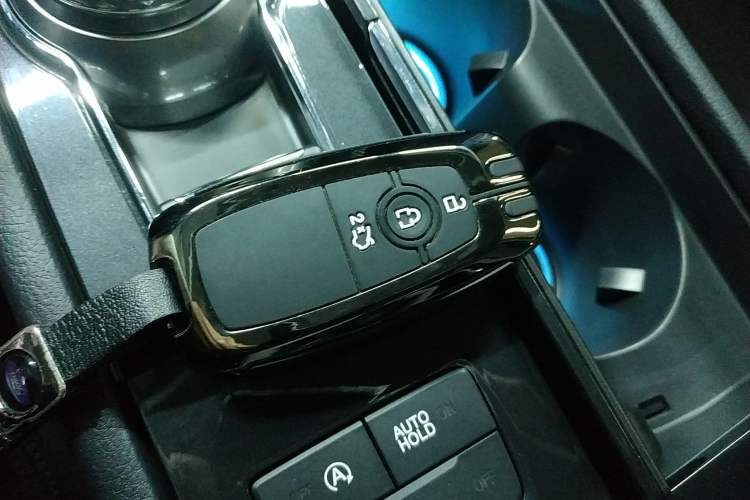 Used Ford Taurus 2019 EcoBoost 245 Premium Edition Vehicle Key