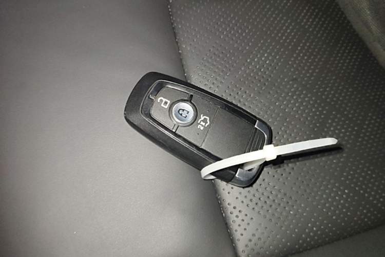 Used Ford Taurus 2019 EcoBoost 245 Premium Edition Vehicle Key