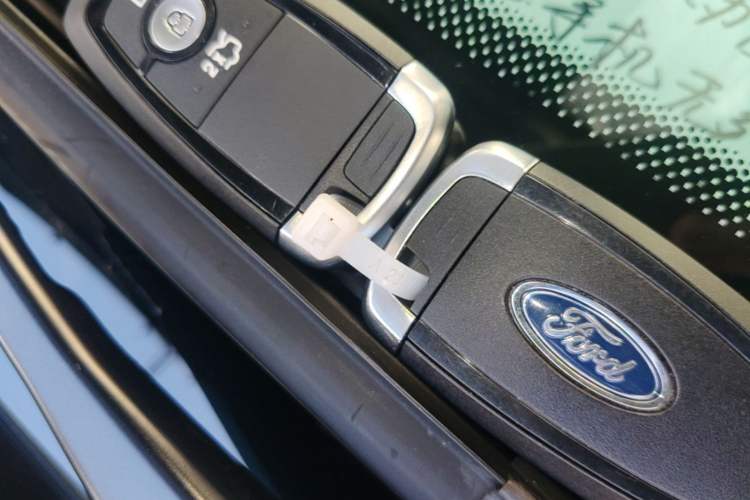 Used Ford Taurus 2019 EcoBoost 245 Premium Edition Vehicle Key