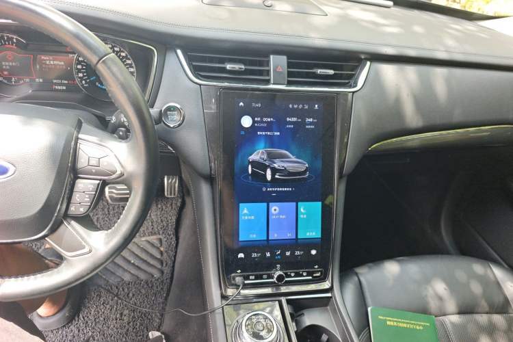 Used Ford Taurus 2019 EcoBoost 245 Premium Edition Audio And AC Panel